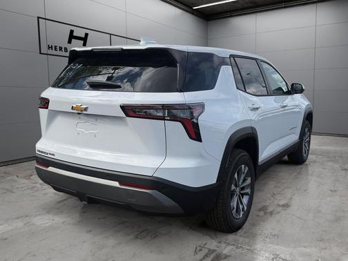 Summit White 2027 Chevrolet Equinox 1LT