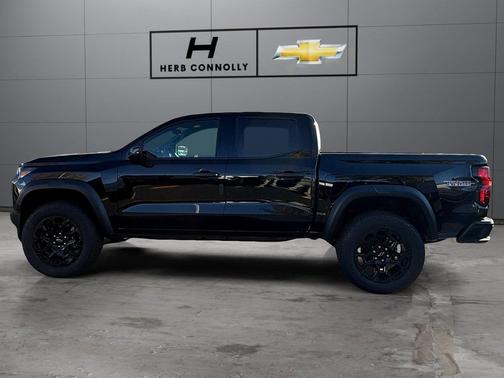 Black 2026 Chevrolet Colorado Trail Boss