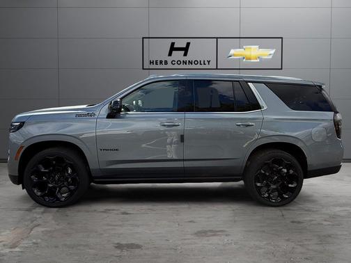 Sterling Gray Metallic 2026 Chevrolet Tahoe 4WD High Country
