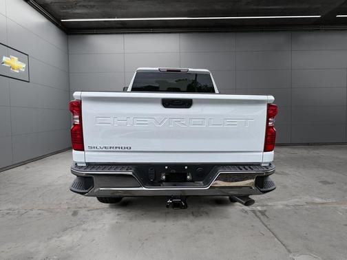 Summit White 2026 Chevrolet Silverado 3500 WT
