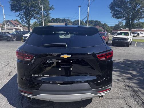 Black 2025 Chevrolet Blazer 2LT