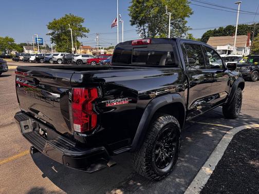 Black 2024 Chevrolet Colorado Trail Boss