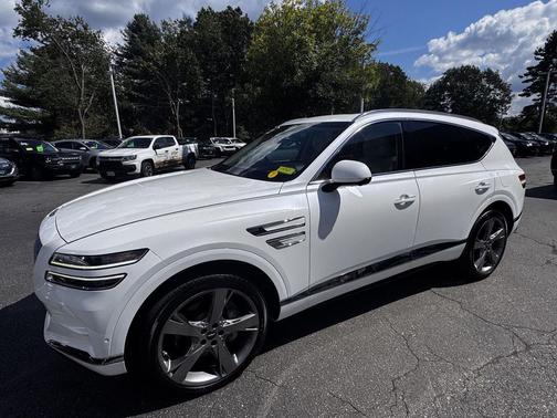 Uyuni White 2023 Genesis GV80 2.5T