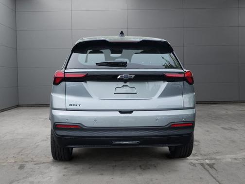 Sterling Gray Metallic 2027 Chevrolet Bolt LT FWD