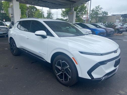 2025 Chevrolet Equinox EV LT
