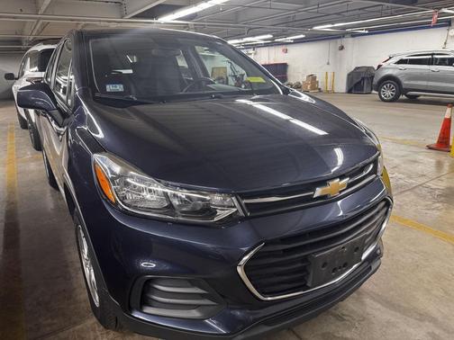 Storm Blue Metallic 2018 Chevrolet Trax LS