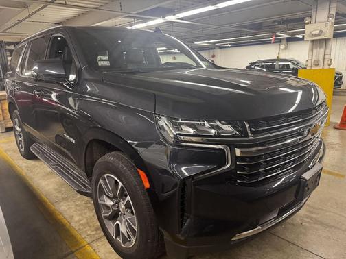 Dark Ash Metallic 2023 Chevrolet Tahoe LT