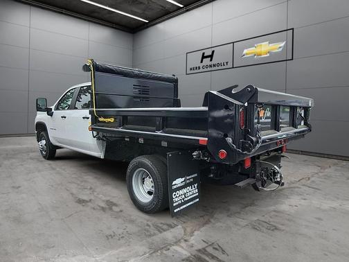Summit White 2026 Chevrolet Silverado 3500 WT