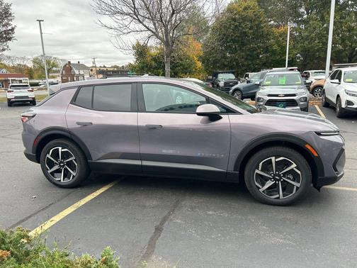 2026 Chevrolet Equinox EV LT
