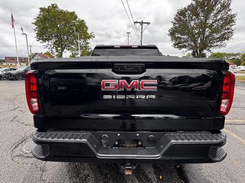Onyx Black 2023 GMC Sierra 1500 Pro