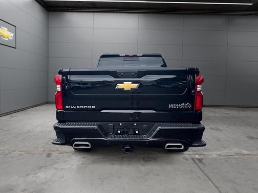 Black 2026 Chevrolet Silverado 1500 High Country