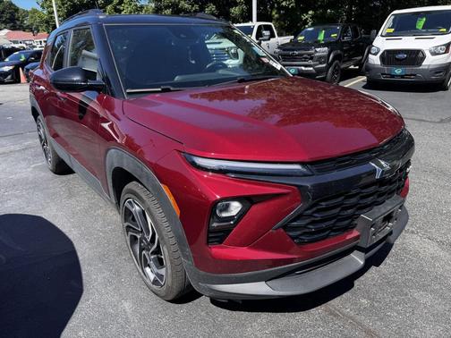 Crimson Metallic 2025 Chevrolet Trailblazer RS
