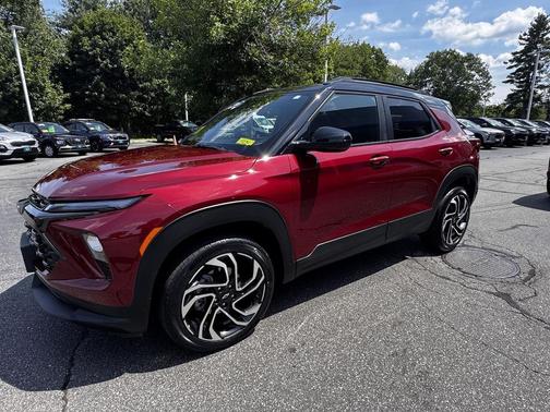 Crimson Metallic 2025 Chevrolet Trailblazer RS