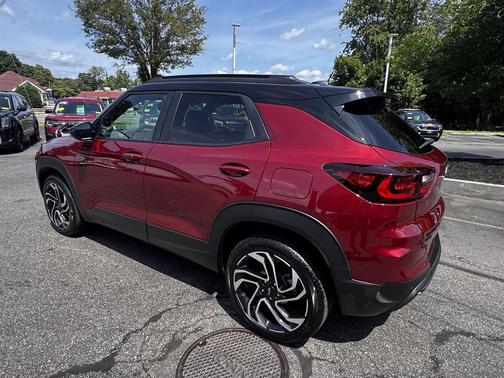 Crimson Metallic 2025 Chevrolet Trailblazer RS