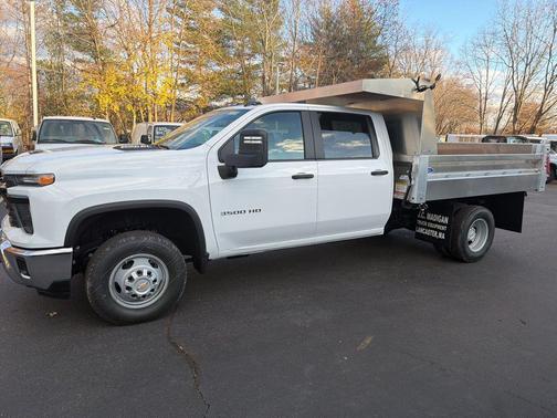 2026 Chevrolet Silverado 3500 WT