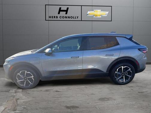 Sterling Gray Metallic 2026 Chevrolet Equinox EV LT