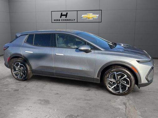 Sterling Gray Metallic 2026 Chevrolet Equinox EV LT