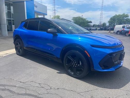 2025 Chevrolet Equinox EV RS