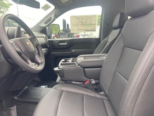 2024 Chevrolet Silverado 2500 WT