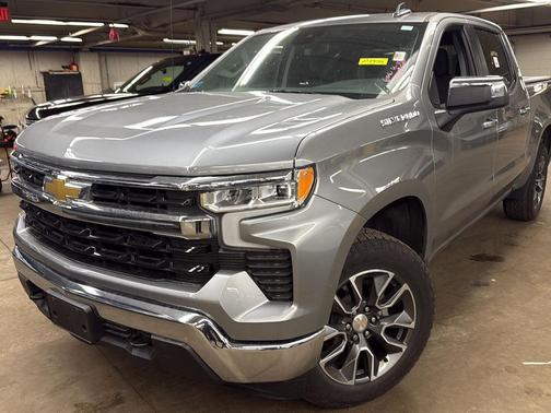 Sterling Gray Metallic 2023 Chevrolet Silverado 1500 LT