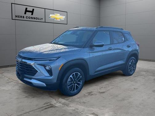 Sterling Gray Metallic 2026 Chevrolet Trailblazer LT