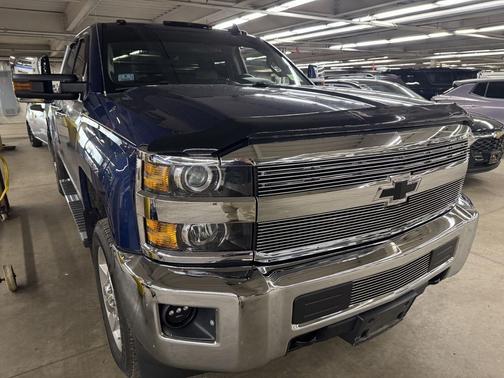 Deep Ocean Blue Metallic 2016 Chevrolet Silverado 2500 LTZ