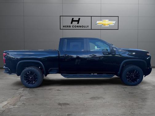 Black 2026 Chevrolet Silverado 2500 LT