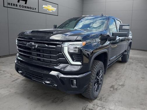 Black 2026 Chevrolet Silverado 2500 High Country