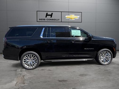 Black 2026 Chevrolet Suburban LT