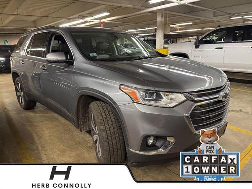 Satin Steel Metallic 2020 Chevrolet Traverse LT Leather