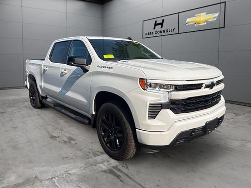 Summit White 2026 Chevrolet Silverado 1500 RST