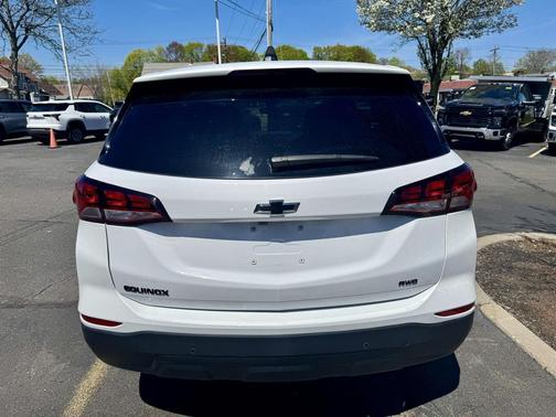 Summit White 2023 Chevrolet Equinox LS