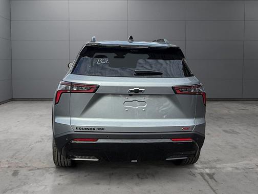 Sterling Gray Metallic 2027 Chevrolet Equinox RS AWD