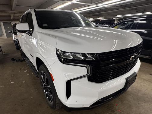 Summit White 2023 Chevrolet Tahoe 4WD RST