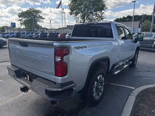 Silver Ice Metallic 2021 Chevrolet Silverado 2500 Custom