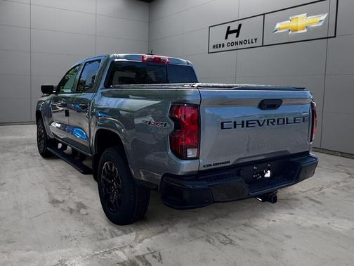Sterling Gray Metallic 2026 Chevrolet Colorado WT