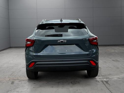 Cypress Gray 2026 Chevrolet Trax LT