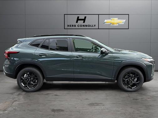 Cypress Gray 2026 Chevrolet Trax LT