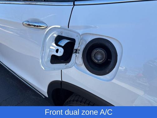 Platinum White Pearl 2020 Honda Pilot Touring 8-Passenger