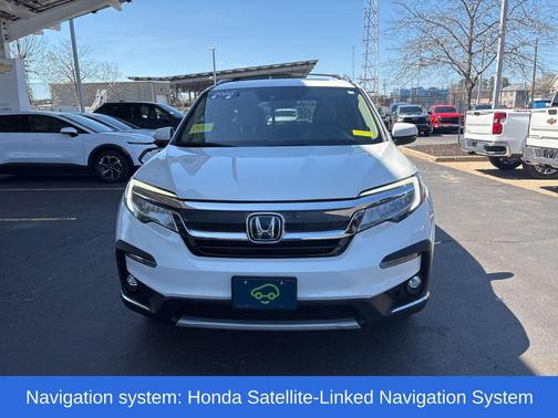 Platinum White Pearl 2020 Honda Pilot Touring 8-Passenger