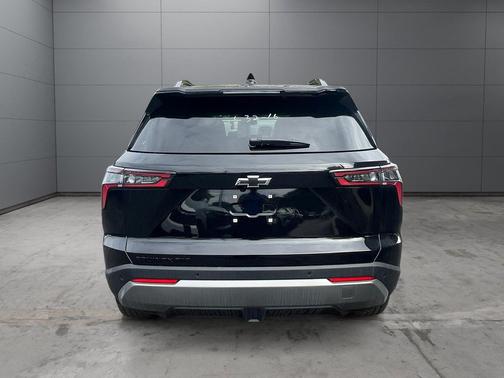 Mosaic Black Metallic 2027 Chevrolet Equinox 1LT