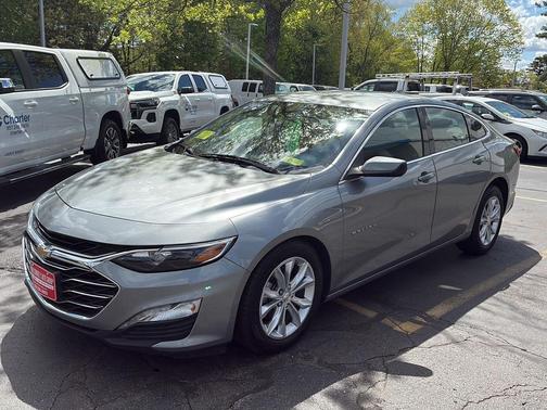 Sterling Gray Metallic 2024 Chevrolet Malibu FWD 1LT