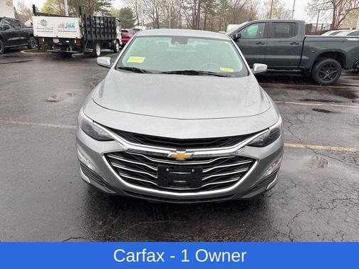 Sterling Gray Metallic 2024 Chevrolet Malibu FWD 1LT