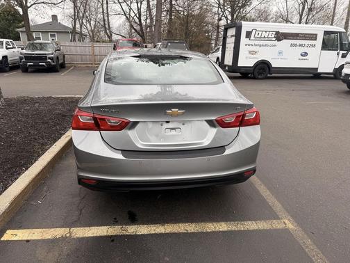 Sterling Gray Metallic 2024 Chevrolet Malibu FWD 1LT