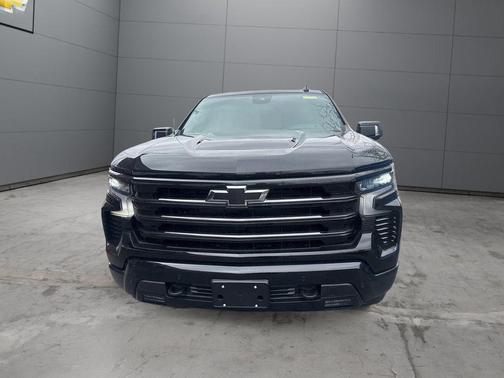 Black 2026 Chevrolet Silverado 1500 High Country
