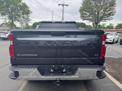 Dark Ash Metallic 2023 Chevrolet Silverado 1500 LT