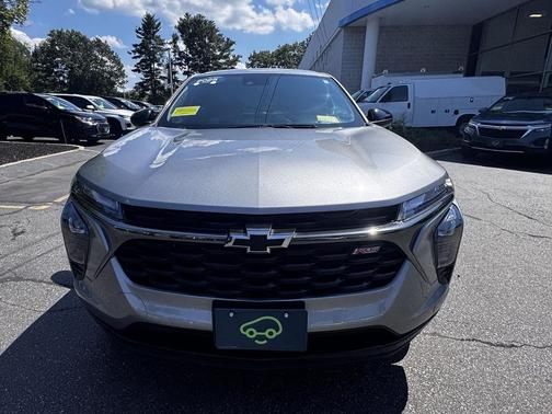 Sterling Gray Metallic 2025 Chevrolet Trax FWD 1RS