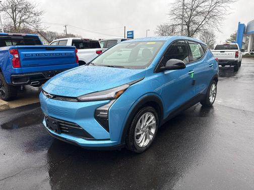 Marina Blue Metallic 2027 Chevrolet Bolt LT