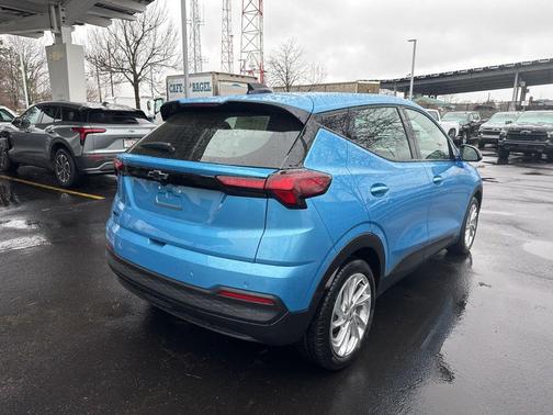 Marina Blue Metallic 2027 Chevrolet Bolt LT