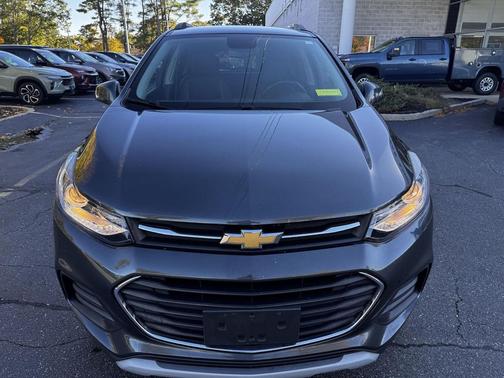Nightfall Gray Metallic 2020 Chevrolet Trax LT